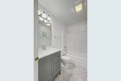 3076 Hampshire Lane, Waukegan, IL 60087 - Photo 23