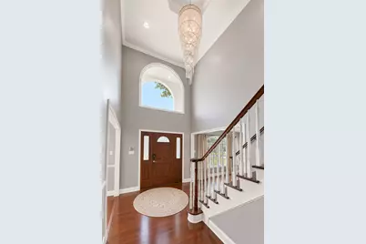 6722 Sweetbriar Lane, Darien, IL 60561 - Photo 17