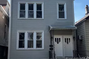 3309 W 38th Pl, Chicago, IL 60632 - Photo 9