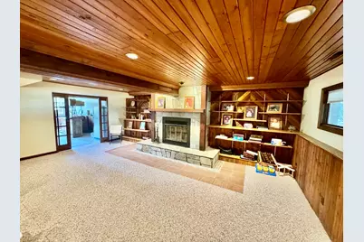 640 Fairway Lane, Sycamore, IL 60178 - Photo 21