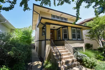 830 N Harvey Avenue, Oak Park, IL 60302 - Photo 1