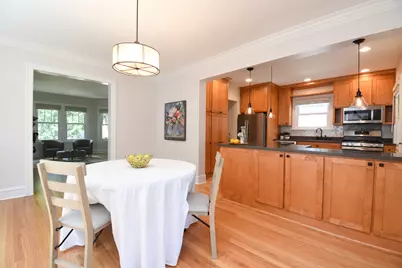 830 N Harvey Avenue, Oak Park, IL 60302 - Photo 13