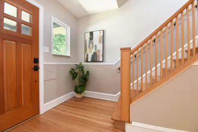 830 N Harvey Avenue, Oak Park, IL 60302 - Photo 5