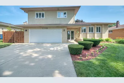 1338 W Holtz Avenue, Addison, IL 60101 - Photo 1