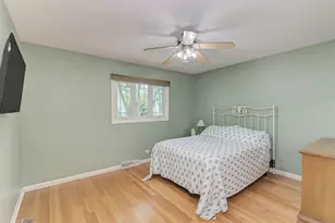 1338 W Holtz Ave, Addison, IL 60101 - Photo 27
