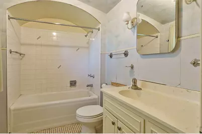 2203 Benderwirt Avenue, Rockford, IL 61103 - Photo 31
