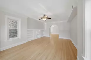 5706 N Maplewood Ave, Chicago, IL 60659 - Photo 21