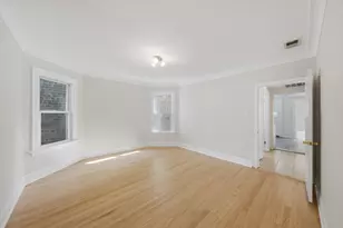 5706 N Maplewood Ave, Chicago, IL 60659 - Photo 9