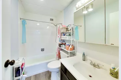 2015 S Finley Road #310, Lombard, IL 60148 - Photo 15