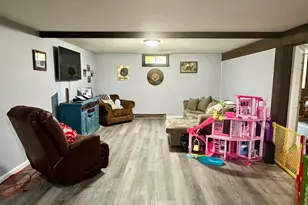 715 Hager Ave, Milledgeville, IL 61051 - Photo 11