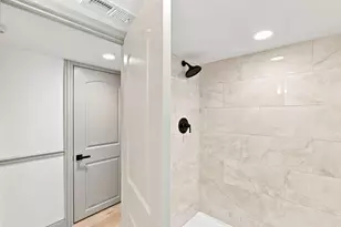 1223 W 112th St, Chicago, IL 60643 - Photo 35