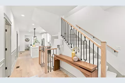 1223 W 112th Street, Chicago, IL 60643 - Photo 9