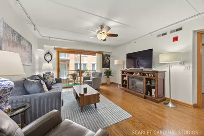123 W Saint Charles Road #305, Lombard, IL 60148 - Photo 3