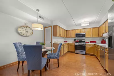 123 W Saint Charles Road #305, Lombard, IL 60148 - Photo 5