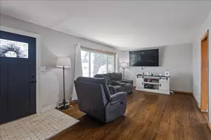 4912 St Paul Ct, Hillside, IL 60162 - Photo 9