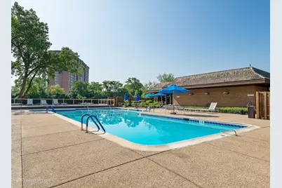 1401 Burr Oak Road #114B, Hinsdale, IL 60521 - Photo 27