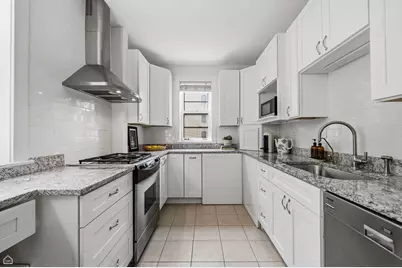 632 Sheridan Square #1, Evanston, IL 60202 - Photo 9
