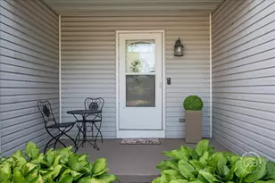 240 Mack Dr, Hinckley, IL 60520 - Photo 3