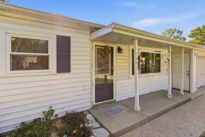 1406 Glendale Drive, Champaign, IL 61821 - Photo 3
