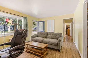 1406 Glendale Dr, Champaign, IL 61821 - Photo 11