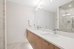 2100 N Lincoln Park West St, Chicago, IL 60614 - Photo 15