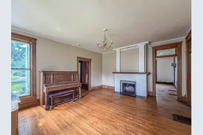 437 W Decatur Street, Decatur, IL 62522 - Photo 21
