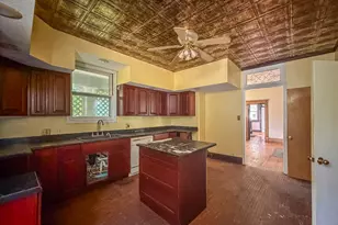 437 W Decatur St, Decatur, IL 62522 - Photo 25