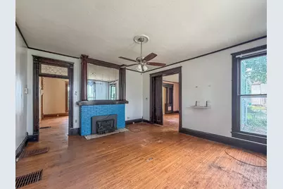 437 W Decatur Street, Decatur, IL 62522 - Photo 17