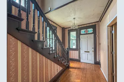 437 W Decatur Street, Decatur, IL 62522 - Photo 9