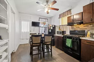 4435 S Campbell Ave, Chicago, IL 60632 - Photo 3