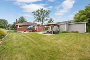 22 6th St, Downers Grove, IL 60515 - Photo 3