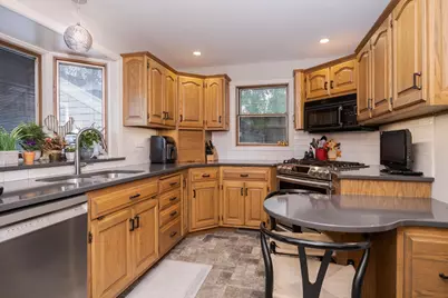 304 Perrin Avenue, Bloomington, IL 61701 - Photo 15