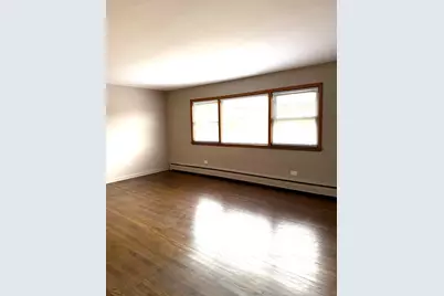 7538 Waukegan Road #2E, Niles, IL 60714 - Photo 9