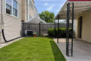 1747 N Luna Ave, Chicago, IL 60639 - Photo 33