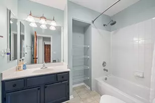 1449 Willow Tree Dr, Crystal Lake, IL 60014 - Photo 19