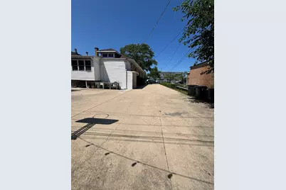 4825 W Jarlath Street, Lincolnwood, IL 60712 - Photo 33