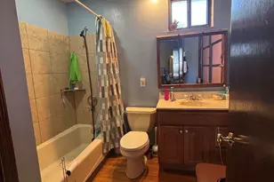 4825 W Jarlath St, Lincolnwood, IL 60712 - Photo 7