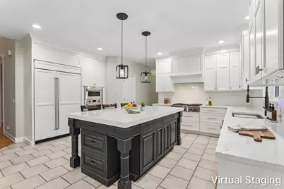 385 Valley Way, Burlington, IL 60109 - Photo 7