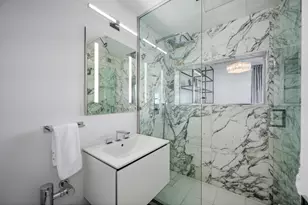 1555 N Dearborn Pkwy, Chicago, IL 60610 - Photo 21