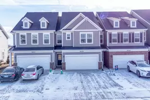 2235 Horseshoe Cir, Naperville, IL 60564 - Photo 1
