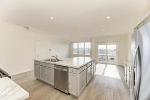 2235 Horseshoe Cir, Naperville, IL 60564 - Photo 7