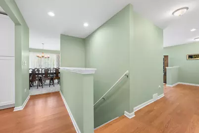 5626 N Kerbs Avenue, Chicago, IL 60646 - Photo 13