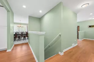5626 N Kerbs Ave, Chicago, IL 60646 - Photo 13