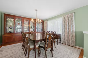 5626 N Kerbs Ave, Chicago, IL 60646 - Photo 7