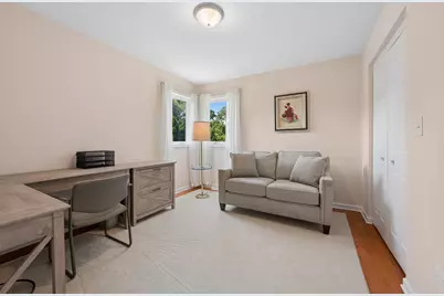 5626 N Kerbs Avenue, Chicago, IL 60646 - Photo 17