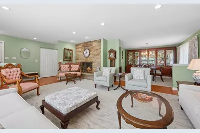 5626 N Kerbs Avenue, Chicago, IL 60646 - Photo 5
