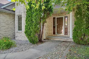 1808 Vale St, Champaign, IL 61822 - Photo 5