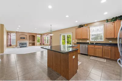 2023 Torino Drive, Elgin, IL 60123 - Photo 13
