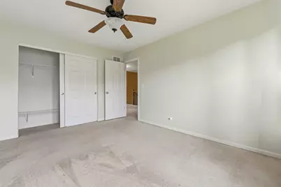 2023 Torino Drive, Elgin, IL 60123 - Photo 31
