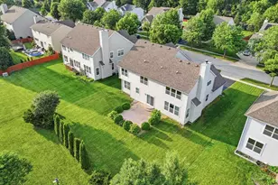 2023 Torino Dr, Elgin, IL 60123 - Photo 3